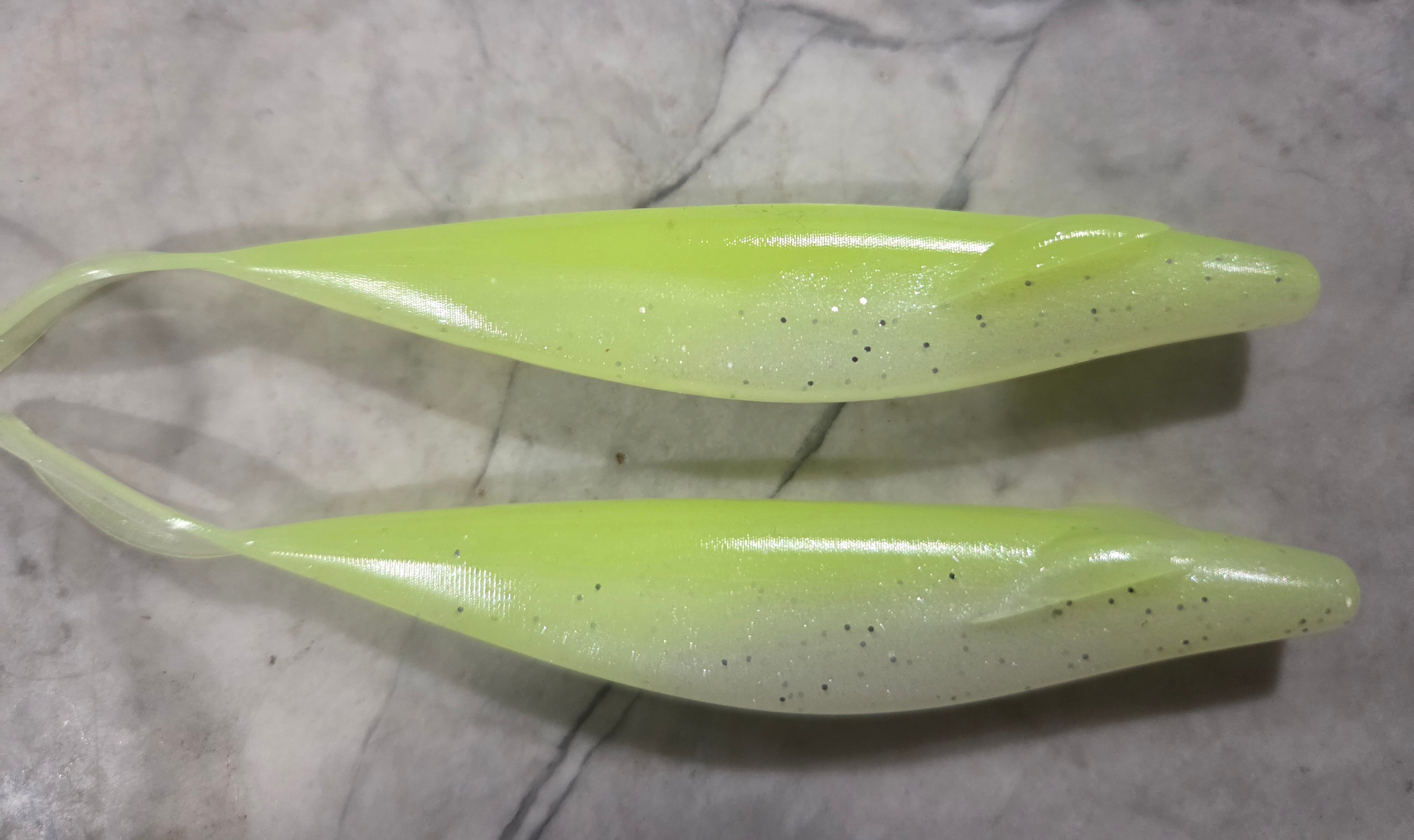 5 inch Saka winged shad 8pc many colors