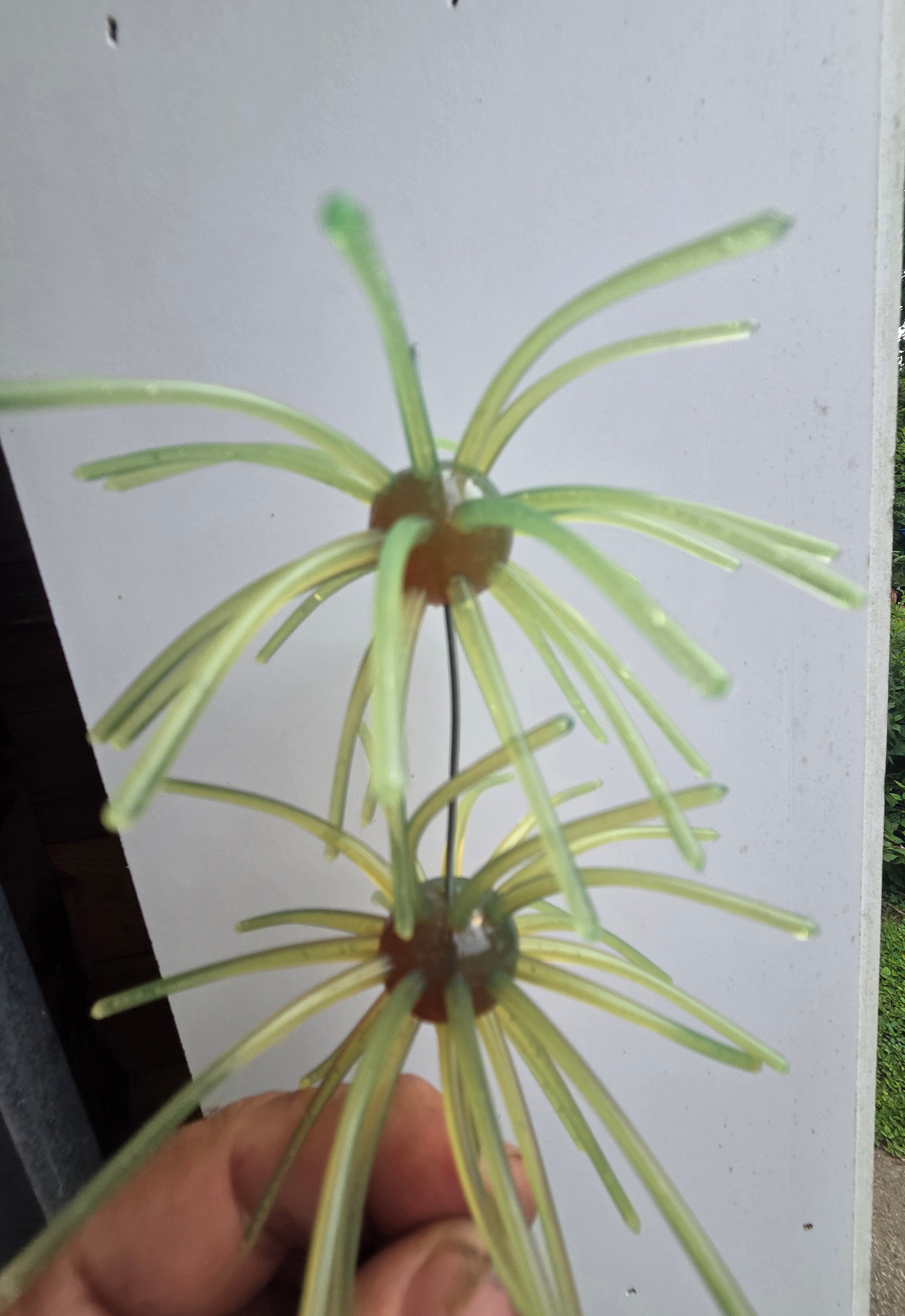 4" fuzz balls 2 pack