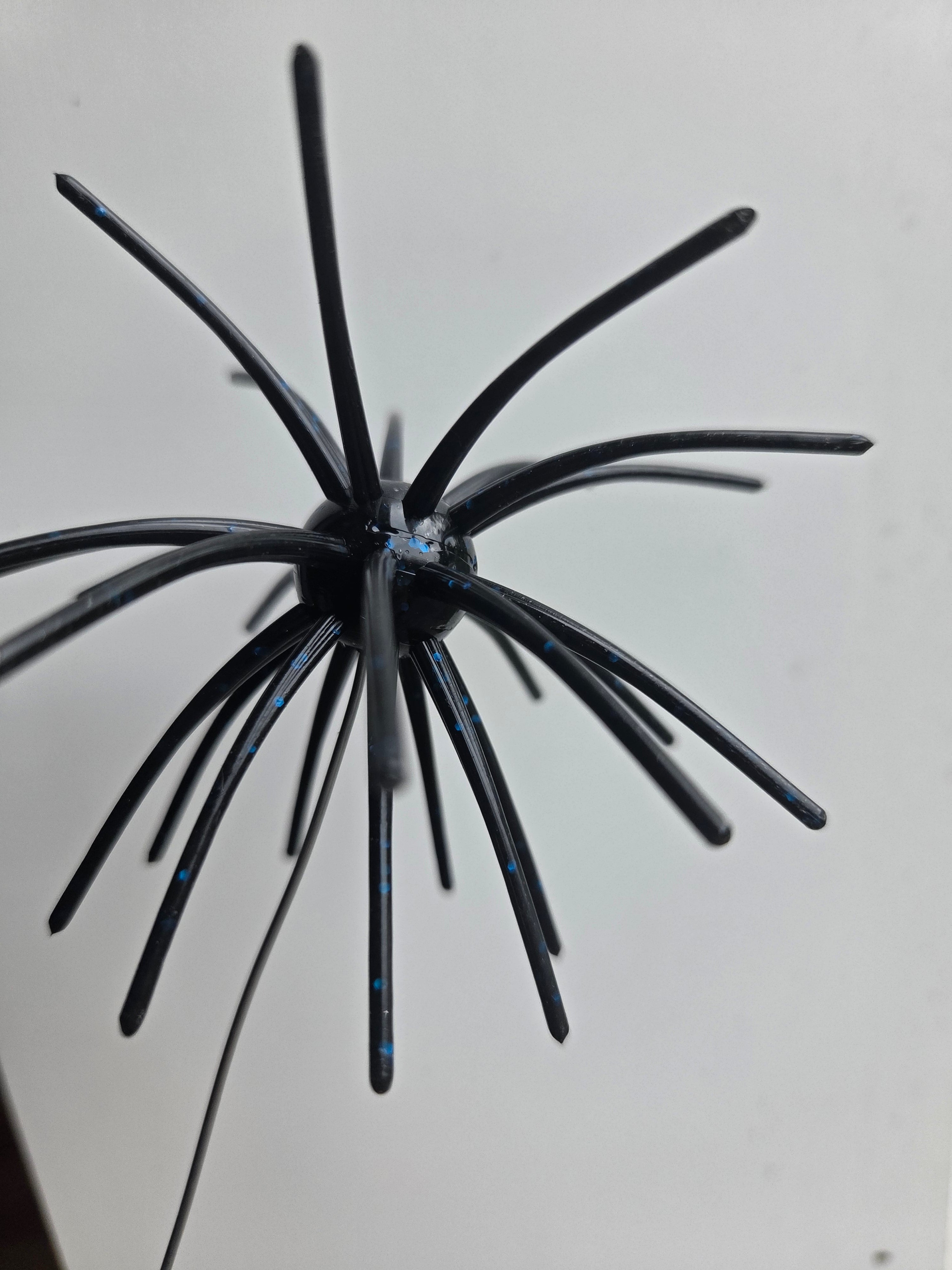4" fuzz balls 2 pack